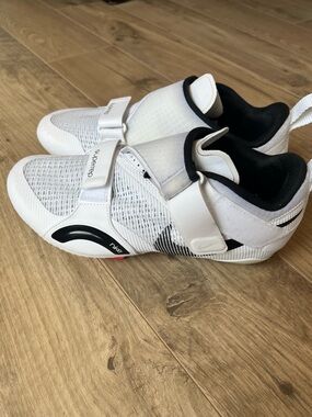 Nike SuperRep Cycling Shoes | Size 7 | Peloton Compatible | Cleats Included